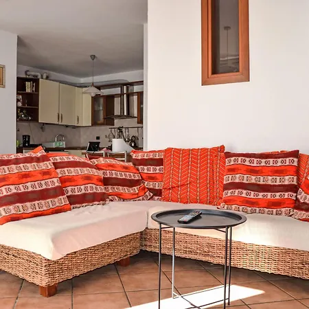 Sky & By Interhome Arizzano