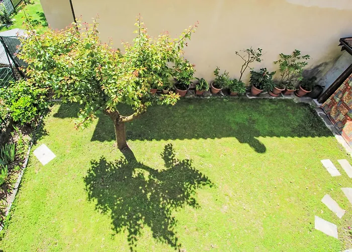 Sky & By Interhome Dom wakacyjny Arizzano